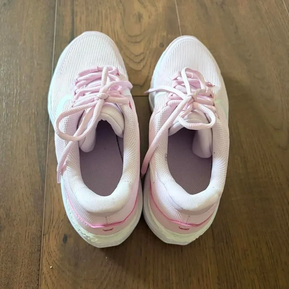 Nike Air Zoom Winflo 6 Pink White Running Shoes | Big Kids US 6.5Y